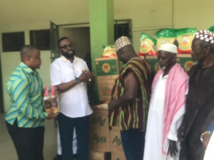 MCE donates food items to Muslim Clerics in Amasaman ahead of EID-UL-FITR